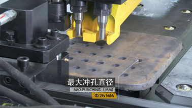 CNC δομών χάλυβα υδραυλικό Punching πιάτων και χαρακτηρισμός της διαμέτρου 26mm τρυπών μηχανών