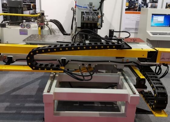 40 mm πάχος πλάκας γεώτρησης πύργος σύνδεση CNC υδραυλική πλάκα τρύπησης μηχανή 4 σταθμούς πεθαίνουν