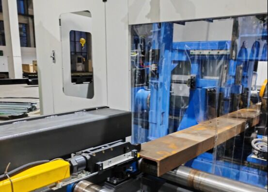 Μέγιστη διάμετρος διάτρησης 40 mm CNC Μηχανή διάτρησης δοκού υψηλής ταχύτητας H για το τμήμα καναλιών