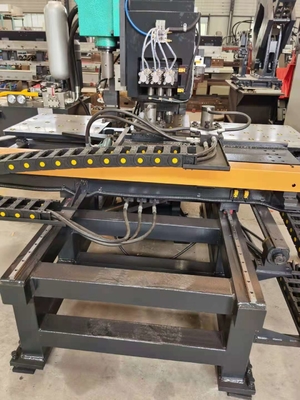 1200KN Servo τροφοδοσία τρυπήματος δύναμη Cnc πλάκα τρύπα τρυπήματος μηχανή με 26mm μέγιστη διάμετρο τρυπήματος