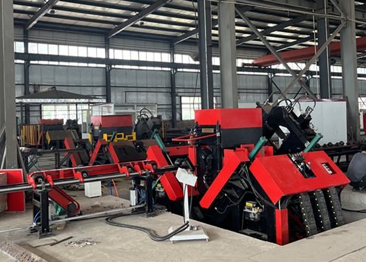 Μηχανή Αυτόματης Γωνιακής Γραμμής CNC Υψηλής Απόδοσης για Διάτρηση και Σφράγιση Γωνιακού Χάλυβα Μεγάλου Μεγέθους