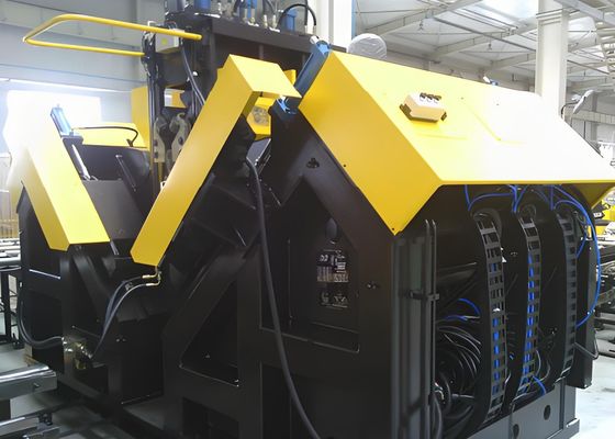 3 λεπίδες από κάθε πλευρά υψηλής απόδοσης Μηχανή γραμμής CNC με γωνία BT40 Στρίφτης σπινδέλου τρύπησης