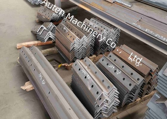 Μεγάλη μηχανή ολοκληρωμένης διάτρησης και κοπής γωνιακού χάλυβα CNC που εξοικονομεί 3 εργάτες, απευθείας προμήθεια από το εργοστάσιο