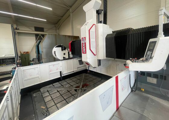 Model PHD3535 Split Type CNC Gantry Drilling Milling Machine Φ100 Mm Drilling Diameter