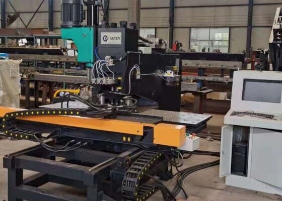50 mm Max διάμετρος τρυπήματος Cnc πλάκας τρυπήματος μηχανή για εξαρτήματα πλάκας χάλυβα