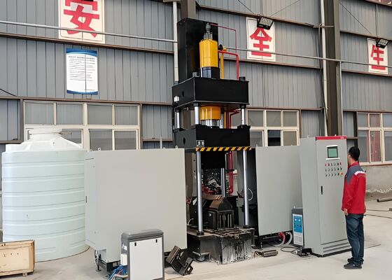 Πύργος βιομηχανίας Χρησιμοποιείται Cnc γωνιακή μηχανή κάμψης και θέρμανσης χάλυβα για επίπεδη πλάκα χάλυβα