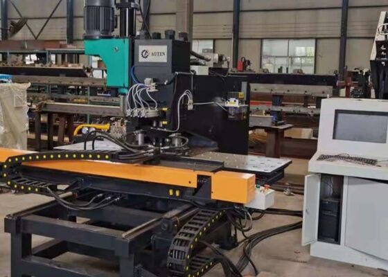 Μηχανή τρύπησης CNC με χωρητικότητα τρύπησης Φ50 mm