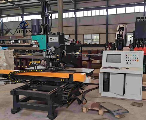 Αποδοτική Μηχανή Σήμανσης και Διάτρησης CNC για Πλάκες με Ενσωμάτωση CAD / CAM