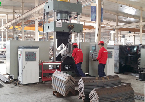 Μηχανή κάμψης CNC με θέρμανση για γωνία και πλάκα, μοντέλο HQ200 ̇ 600
