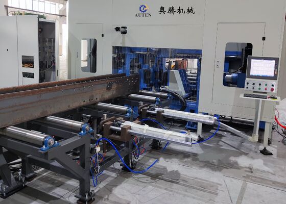 Εξοπλισμένο με 3 σπιντέλες Cnc H Beam Drilling Sawing Machine για τη βιομηχανία χάλυβα δομή