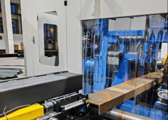40mm Max. διάμετρος τρύπας CNC I Beam τρύπανση πριονιστική και κοπή μηχανή γραμμή με έλεγχο PLC